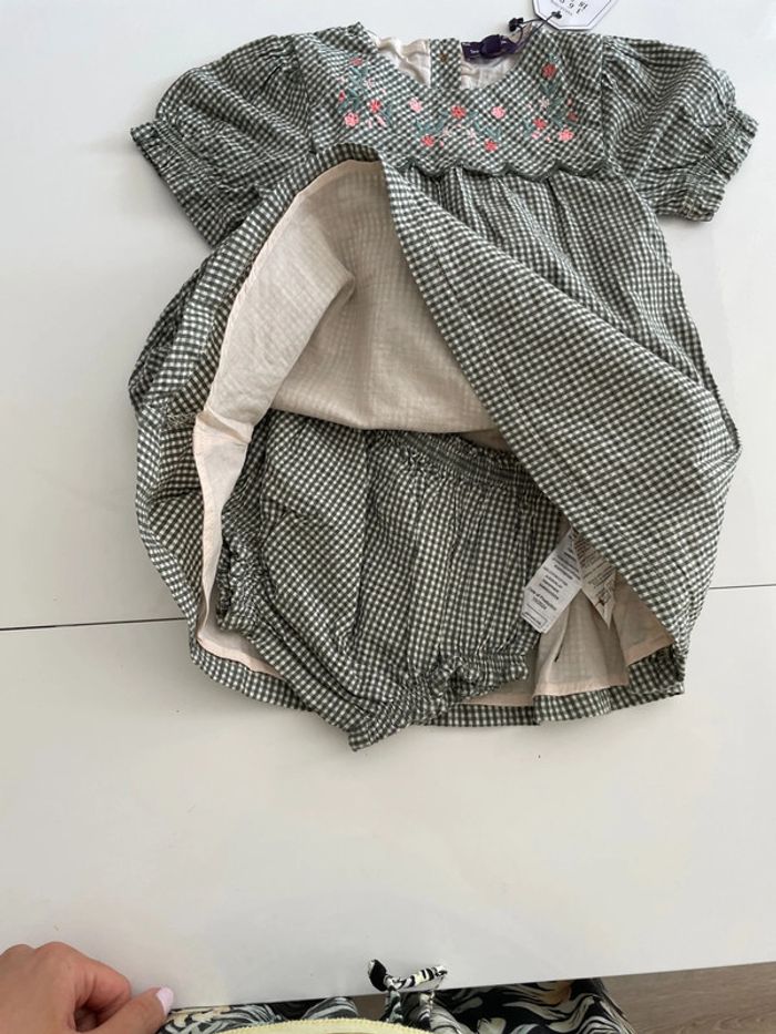 Robe Sergent Major 18M neuf avec étiquette - photo numéro 2