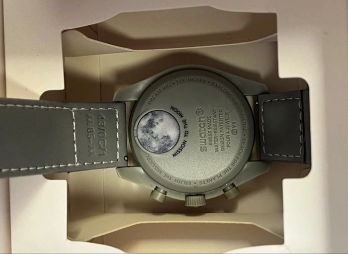Swatch X Omega mission to the moon 1965 - photo numéro 4