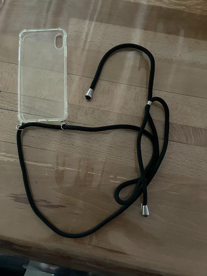 Coque iphone xs max avec cordon