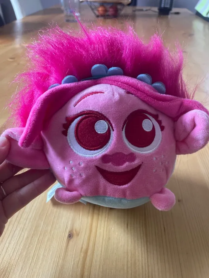 Peluche troll