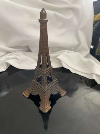 Figurine Tour Eiffel