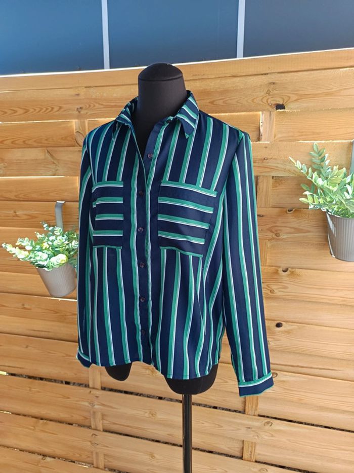 Chemise taille S - photo numéro 2