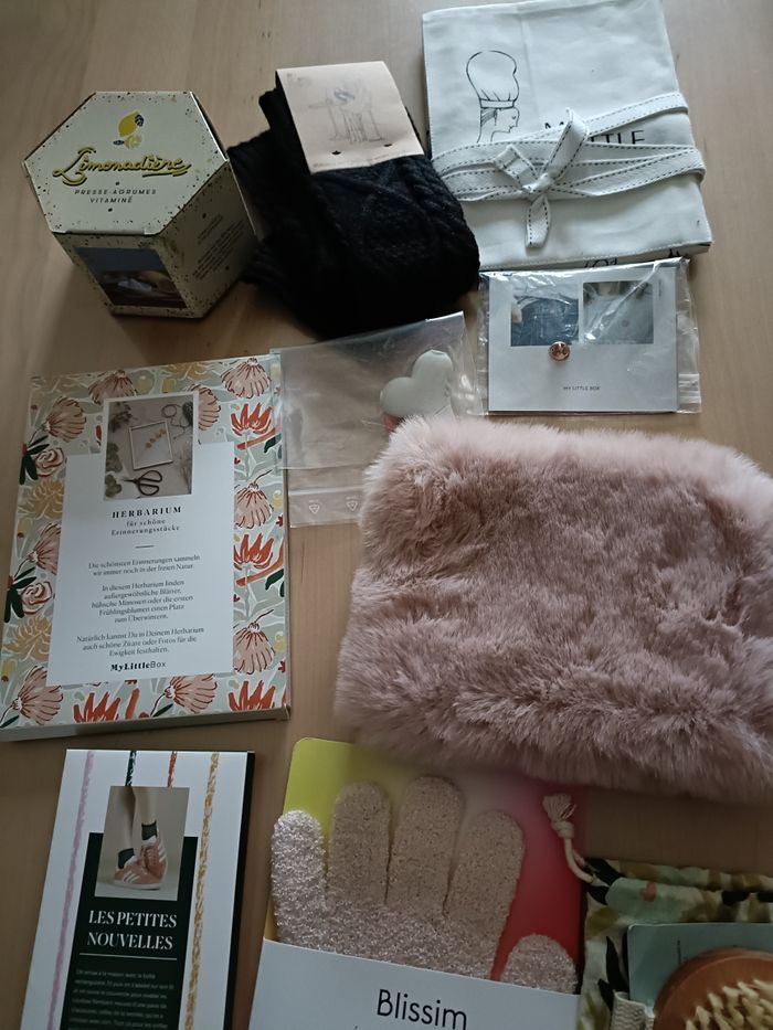 Joli lot de goodies MLB et autres - photo numéro 3