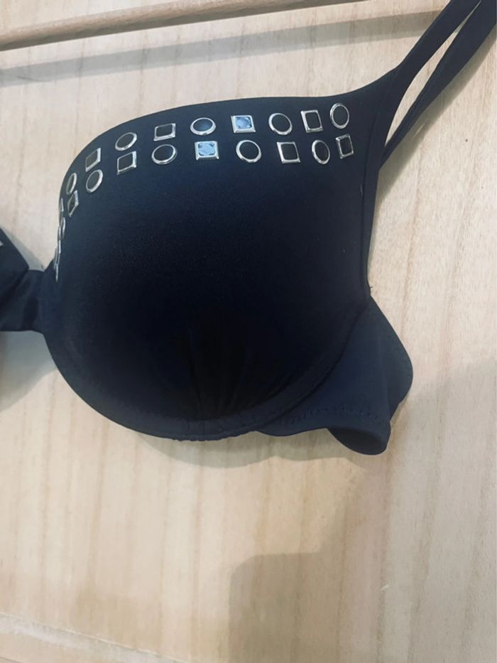 Haut de maillot de bain noir push-up avec détails métalliques - photo numéro 7