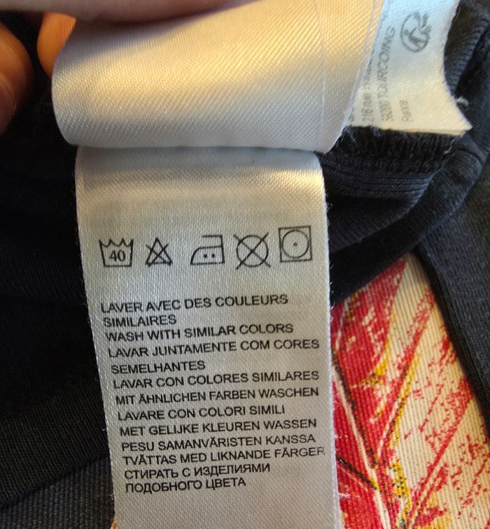 Sous pull noir 3 ans - photo numéro 6