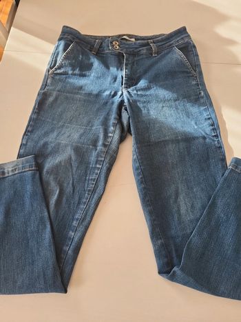 Jean 38 les petites bombes naomie