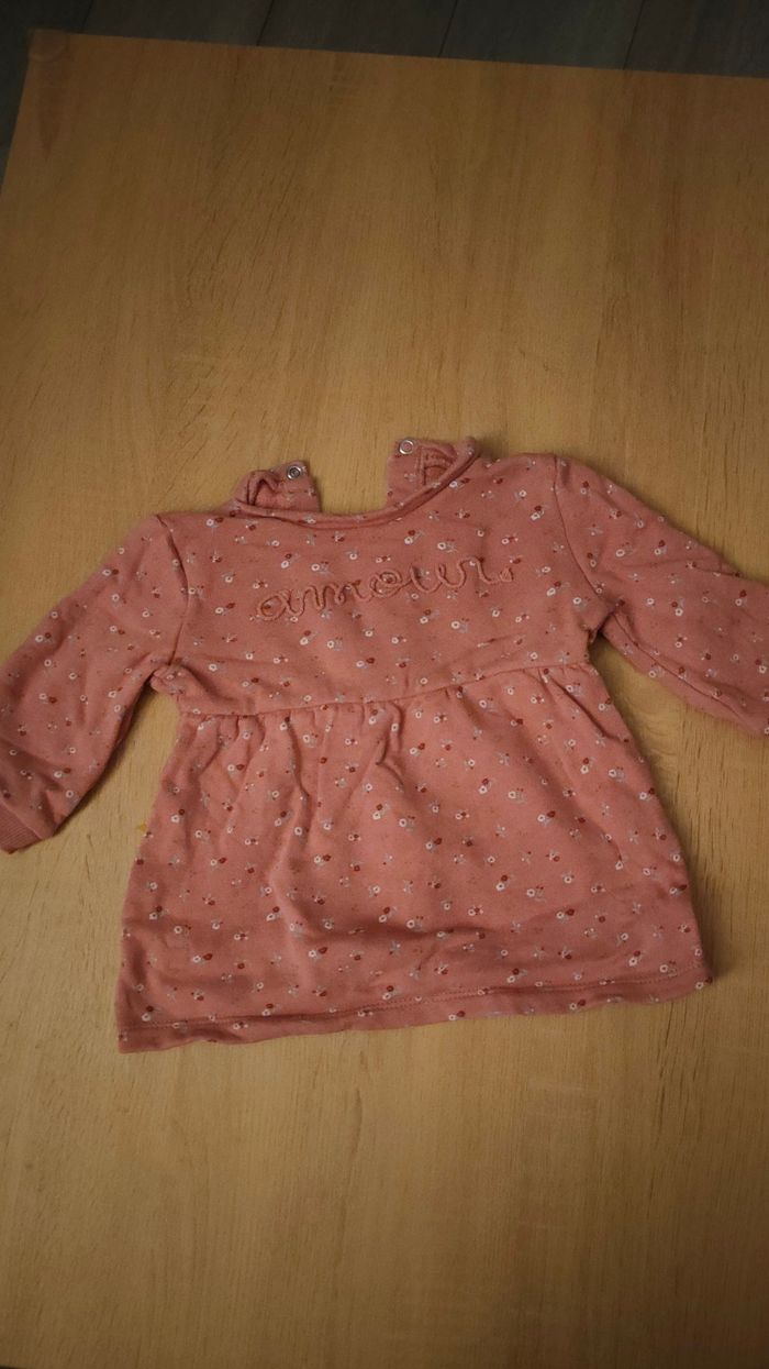 Lot vêtements bébé fille 6/9 mois - photo numéro 6