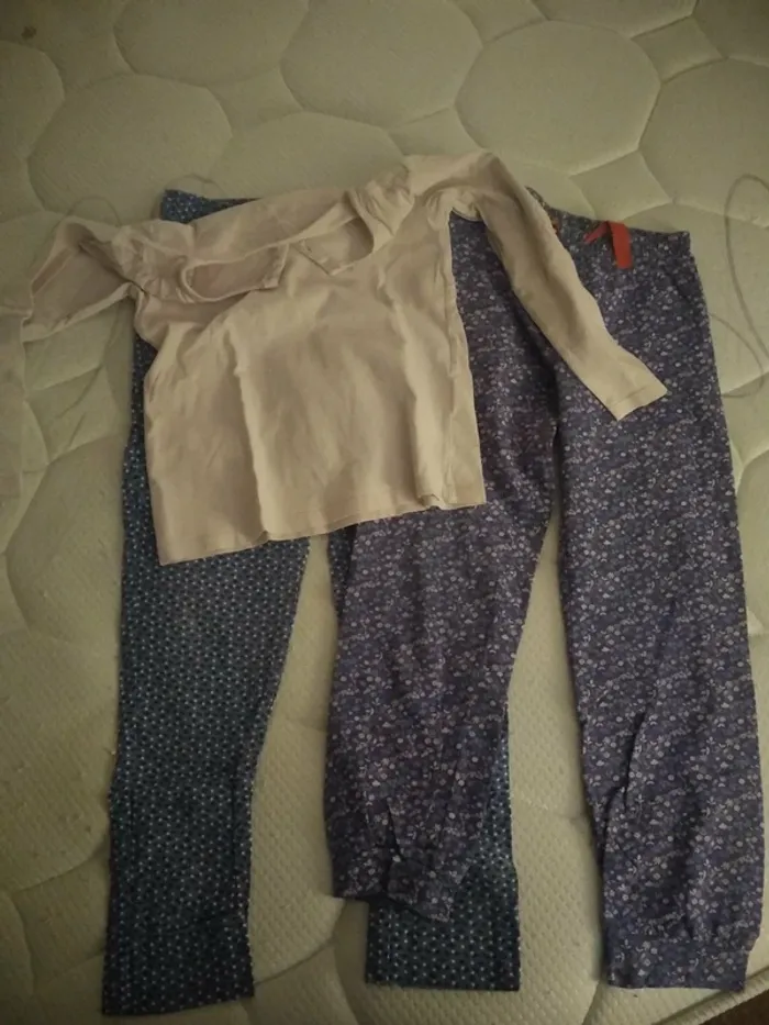 Pygama Fille Deux pièces avec deux Pantalons - photo numéro 2