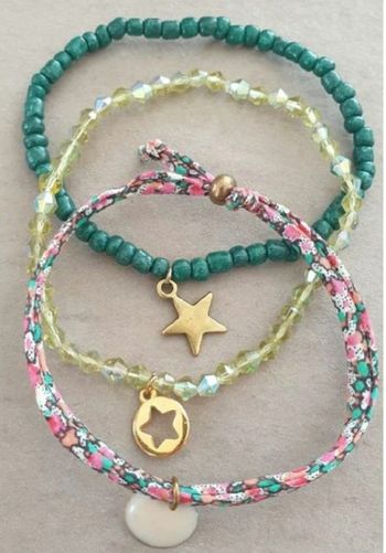 Lot de 3 bracelets neuf