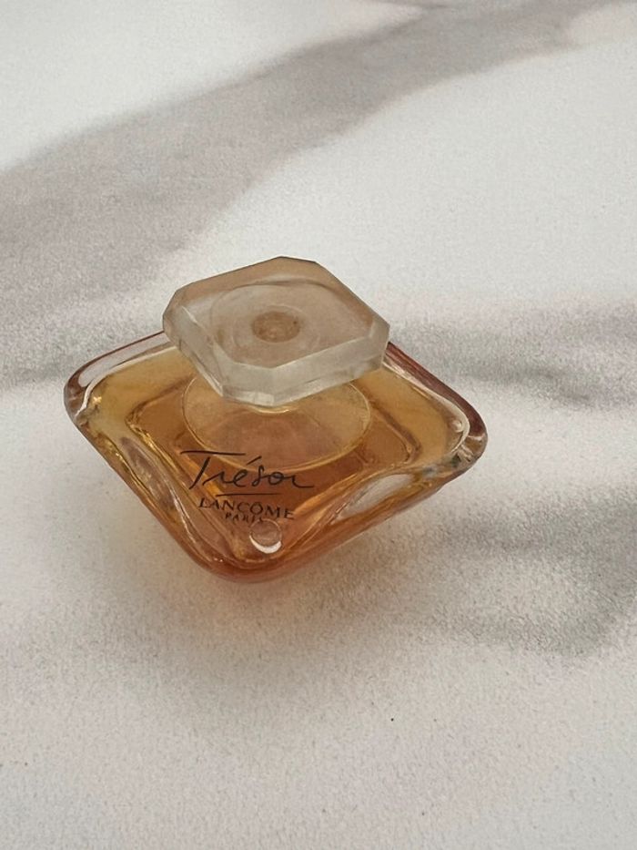 Miniature parfum Lancôme Trésor - photo numéro 4