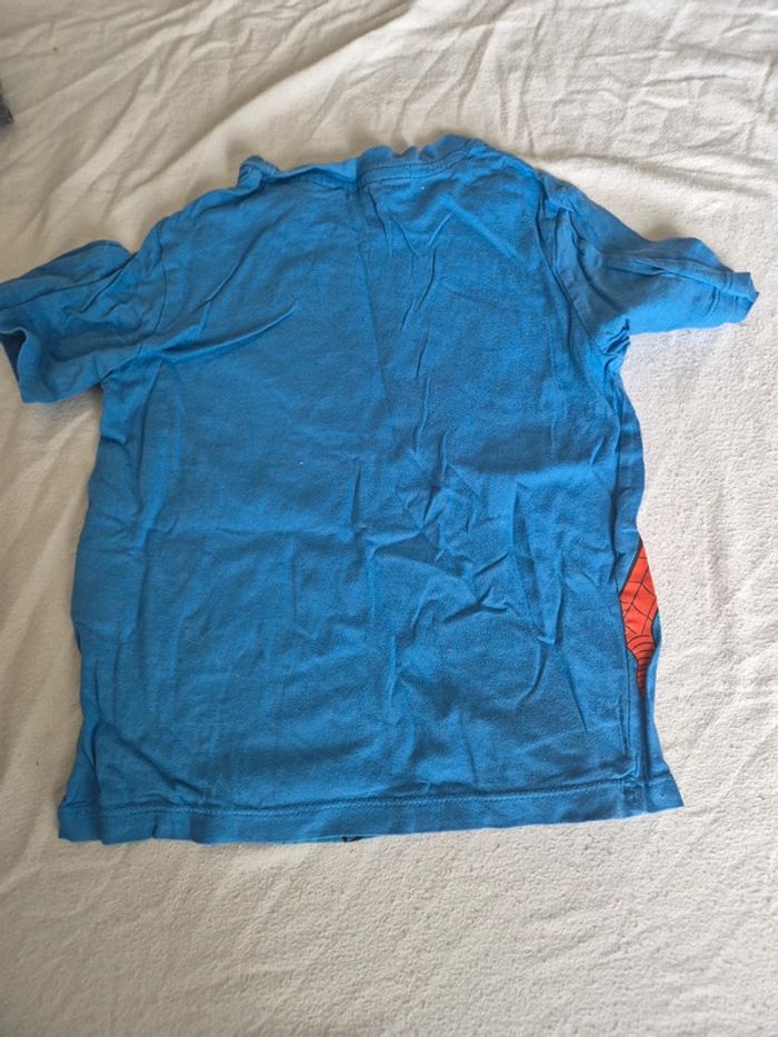T-shirt spiderman - photo numéro 2