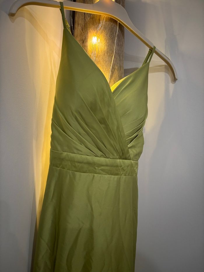 Robe pour célébration - photo numéro 6