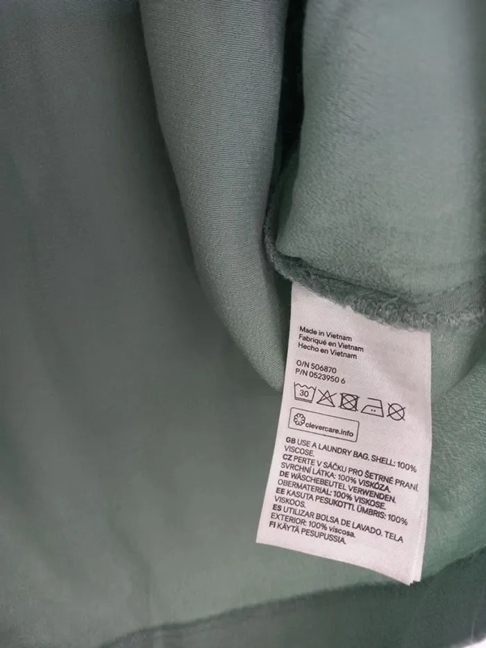 Jolie robe H&M - photo numéro 4