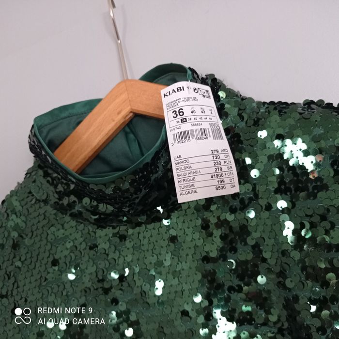 Longue robe verte sequins t36 neuve - photo numéro 7