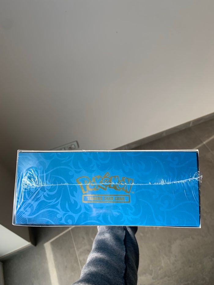 Coffret Ultra Prenium Dracaufeu - photo numéro 4