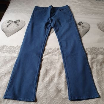 Jean okaidi de taille 14ans