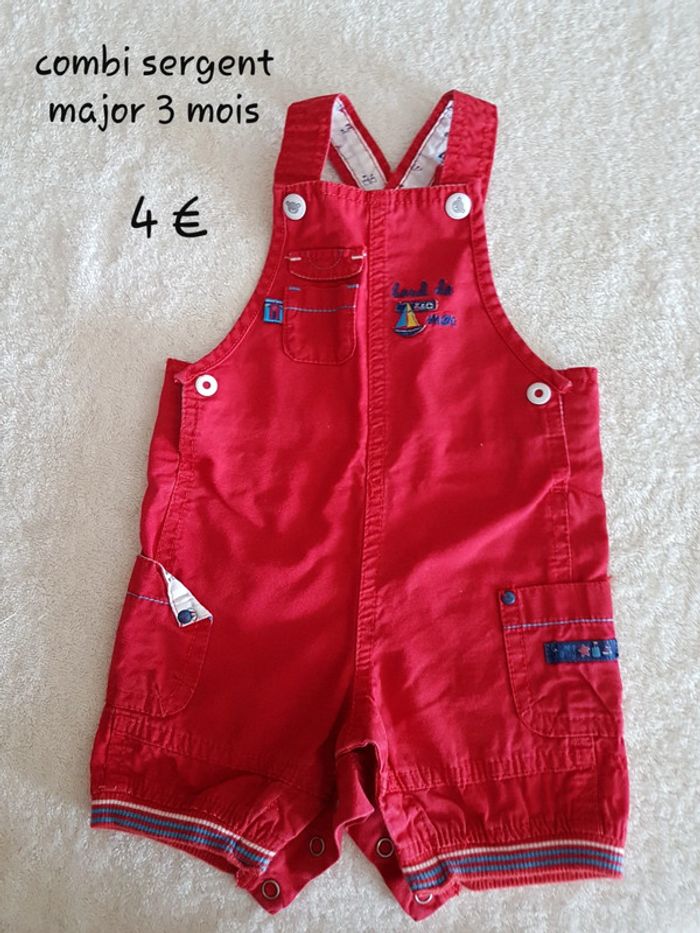 Combishort rouge 3 mois