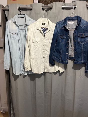 Chemises et veste en jean