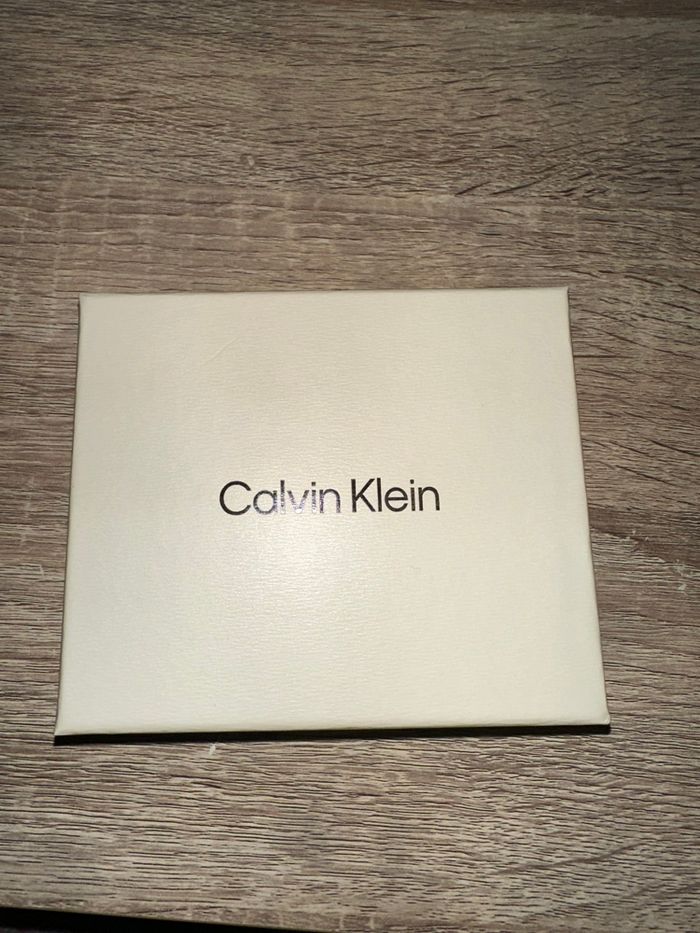 Portefeuille Calvin Klein - photo numéro 4