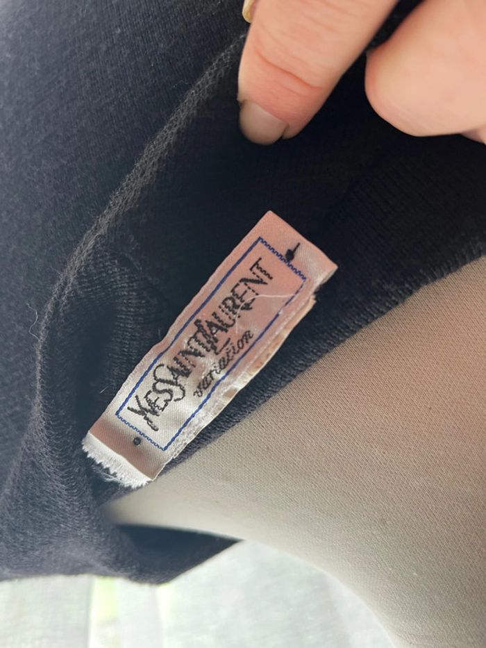 Robe en laine Yves saint Laurent variations 38 - photo numéro 6