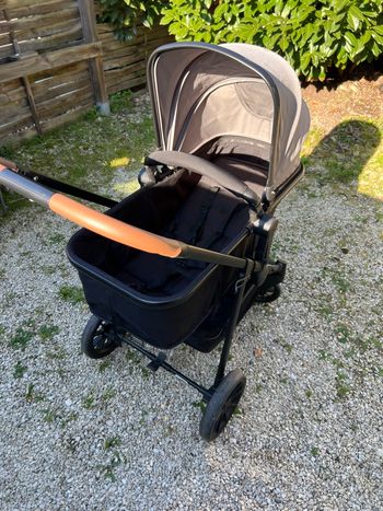 BEBECONFORT HAZE Poussette 3 en 1 i-Size – assise transformable en nacelle + Siège auto, De 0 à 22Kg