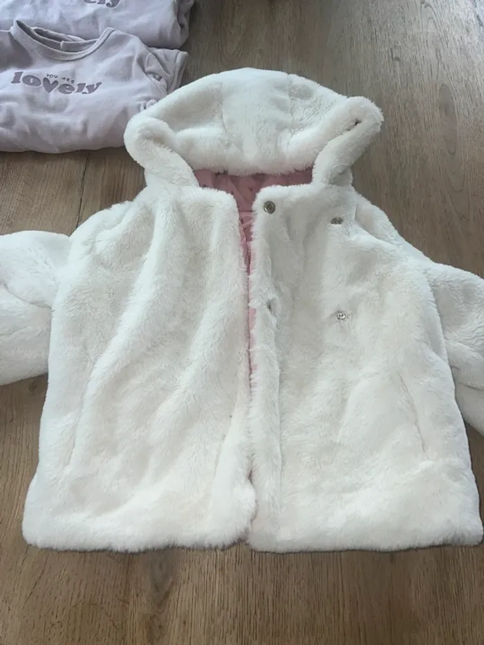 Lot bébé fille 18 mois 🍭 - photo numéro 3