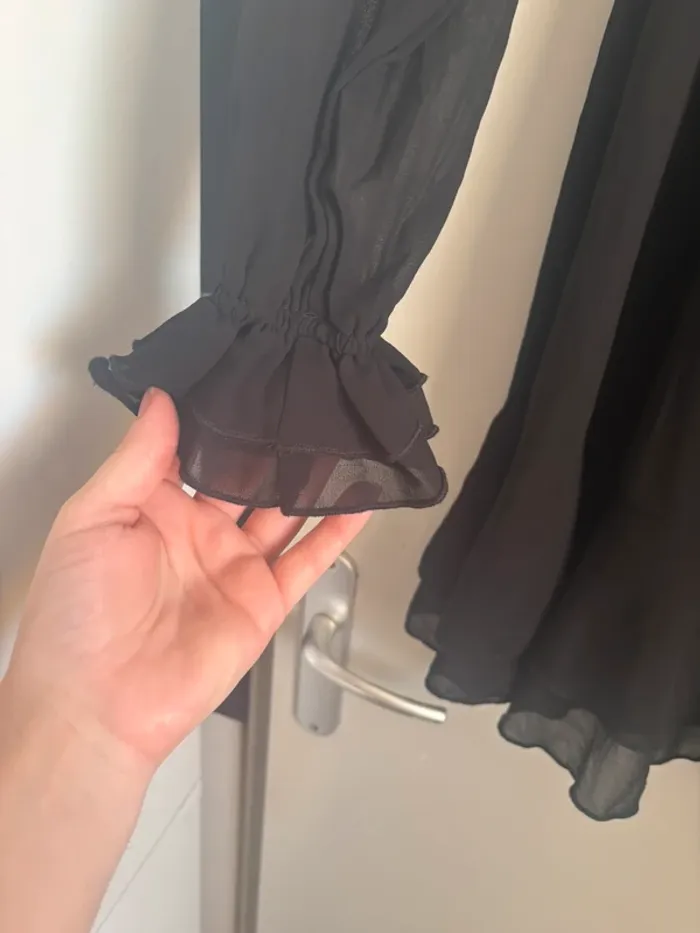 Robe noir manche longue taille xs-34 - photo numéro 3