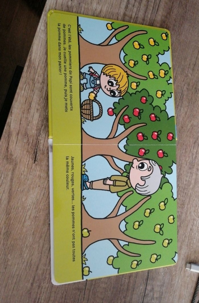 Livre la pomme - photo numéro 3