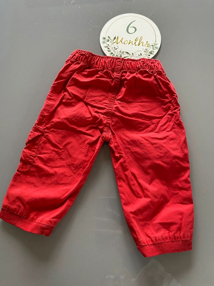 Pantalon rouge 6 mois - photo numéro 2