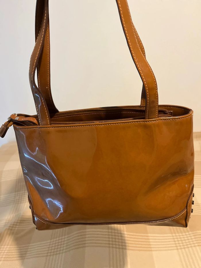 Magnifique sac à main laqué marron pour 2 euros seulement - photo numéro 11