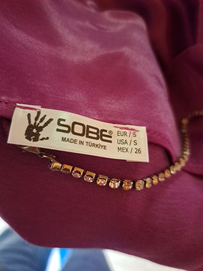 Robe satinée bijou - photo numéro 5