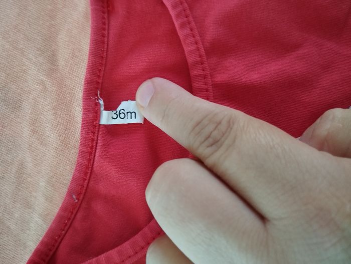 * T-shirt rouge motif poussin T3A - photo numéro 3