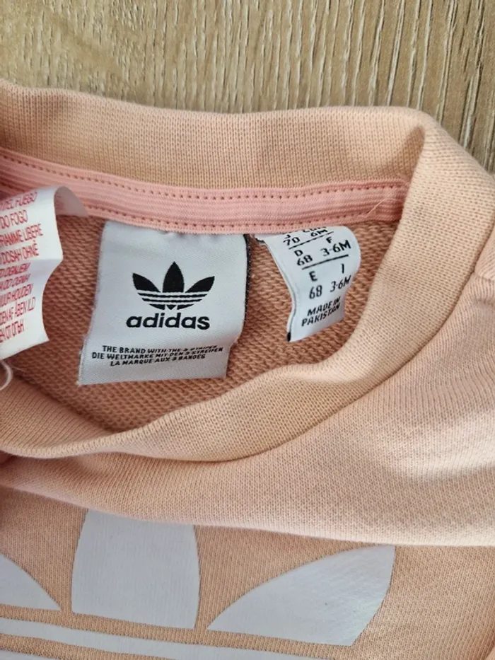 Survêtement sweat et pantalon rose Adidas bébé fille 6 mois - photo numéro 3