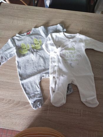 Lot de 2 pyjamas 3 mois