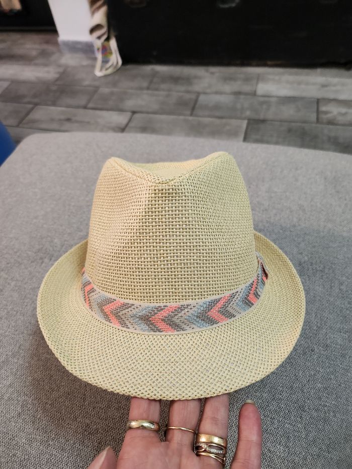 Chapeau en paille elisa ajustable achetée chez botanic neuf