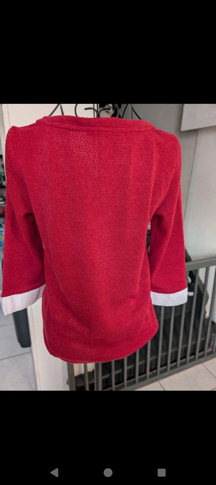 Très joli pull breal taille 36 couleur framboise en parfait état - photo numéro 4