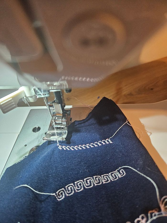 Machine à coudre - photo numéro 6