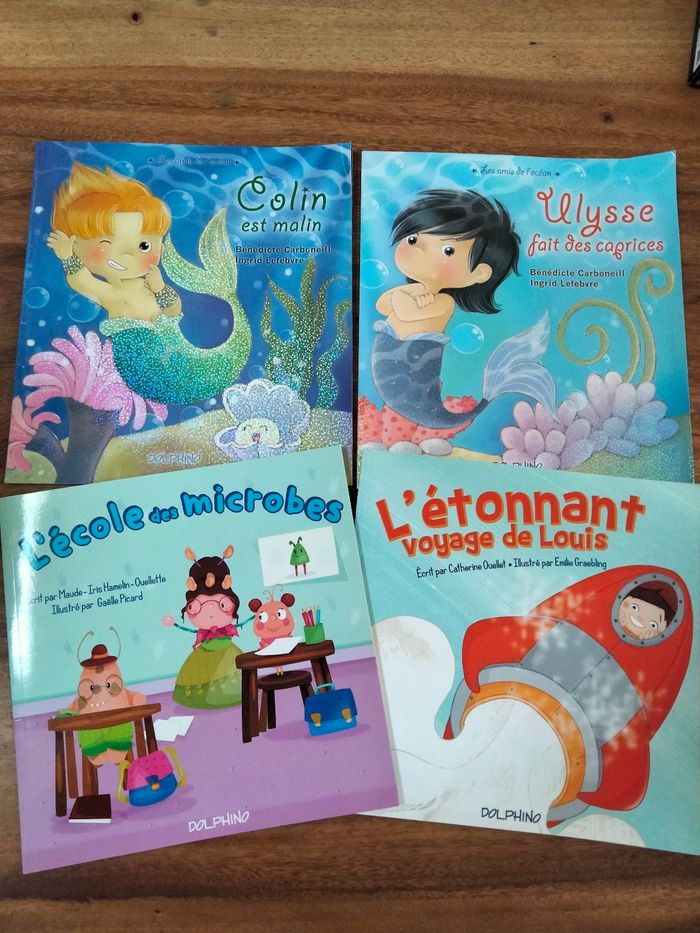 Lot 4 livres Dolphino