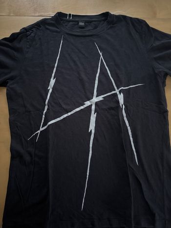 TEE shirt