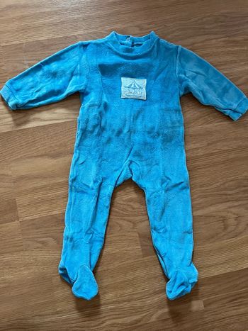 Pyjama épais une pièce