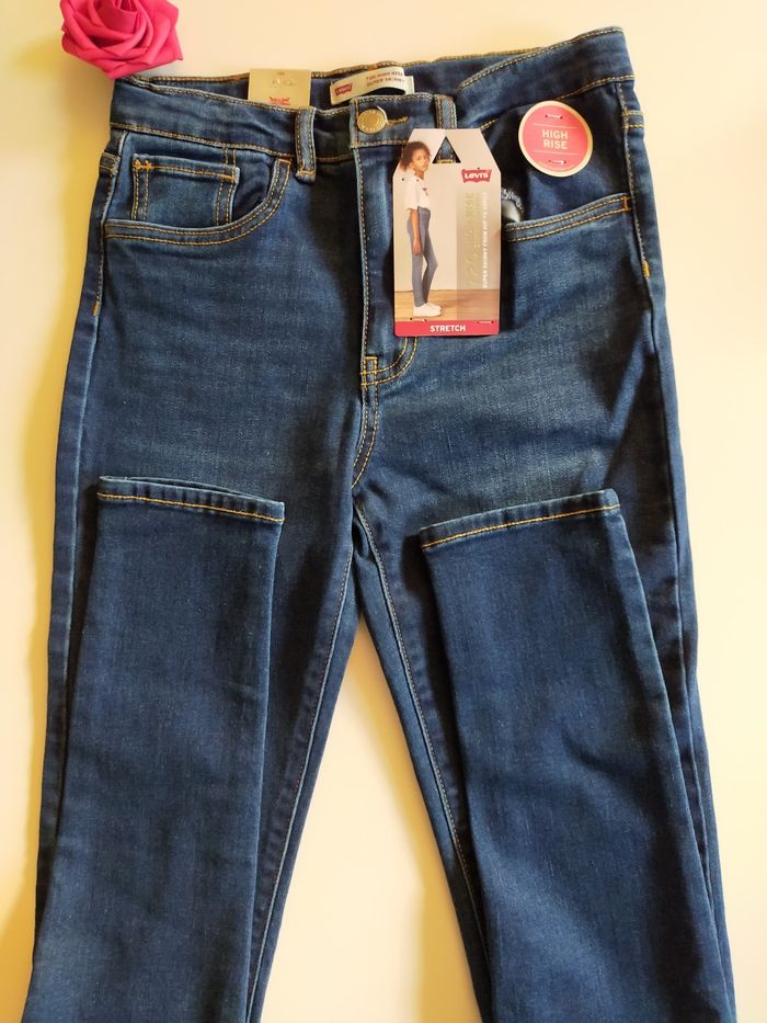 Levi's Jean 720 Taille haute Skinny 14 ans - photo numéro 3