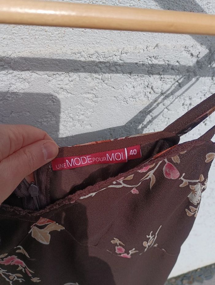 Robe longue en très bon état taille 40 - photo numéro 3