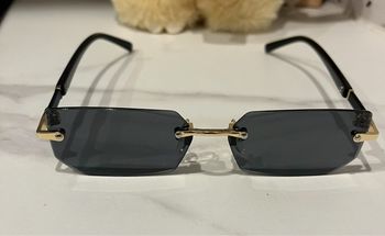 Lunettes de soleil rectangulaires noires & dorées – Style rétro Y2K 🔥