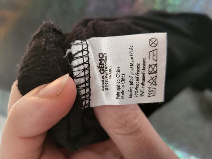 T shirt col V - photo numéro 2