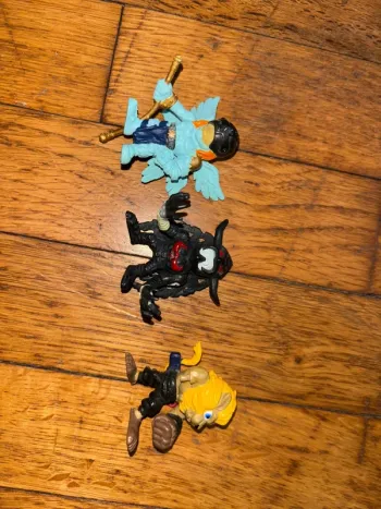 Lots de 3 figurine digimon vintage