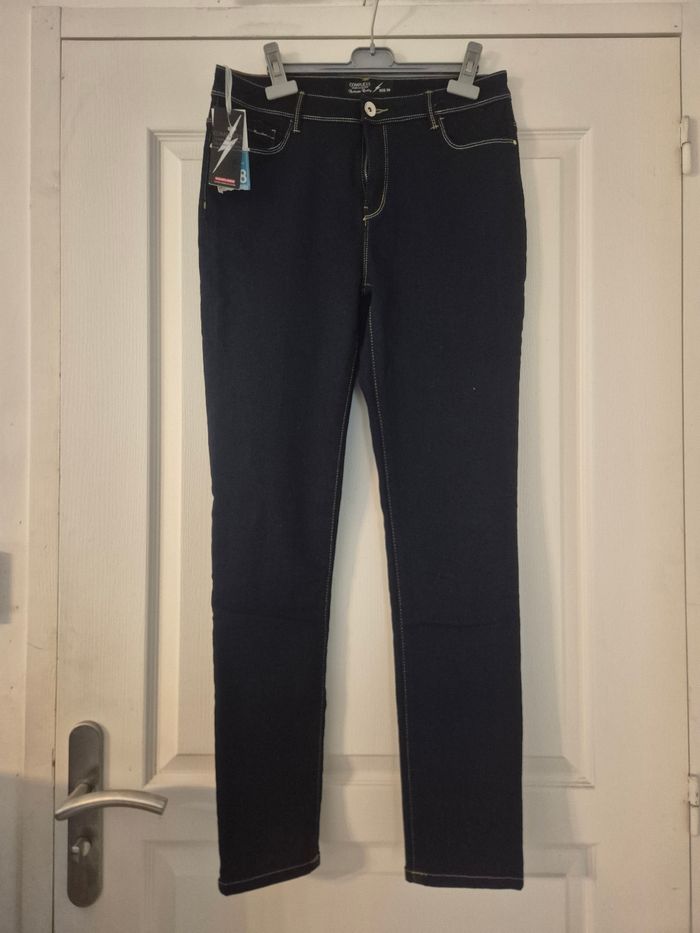 Jeans brut - photo numéro 5