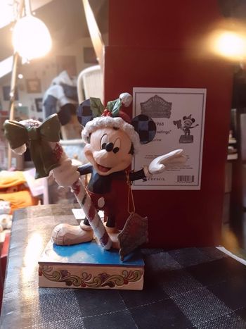 Figurine Disney traditions de Jim Shore mickey à noel