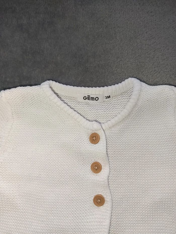 Gilet 3 mois - photo numéro 2