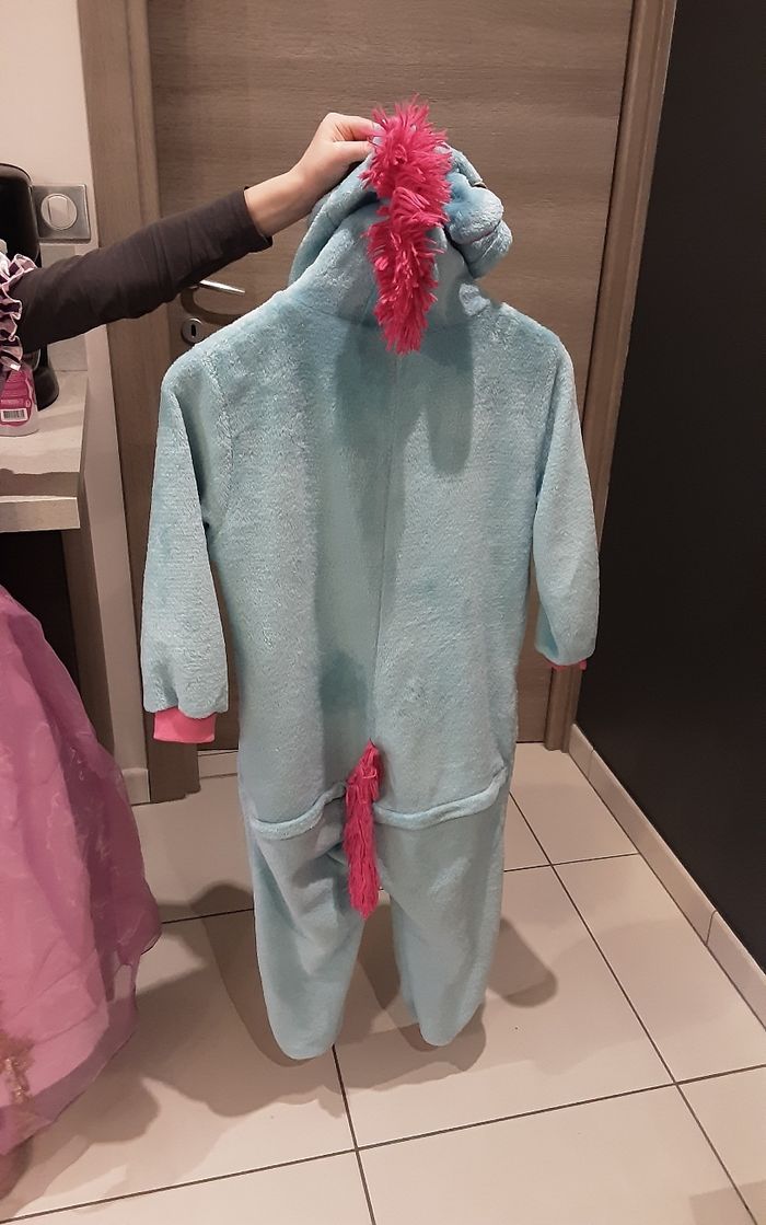 Combinaison pyjama licorne 8 ans - photo numéro 2