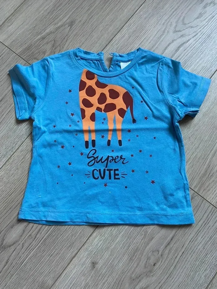 Tee shirt